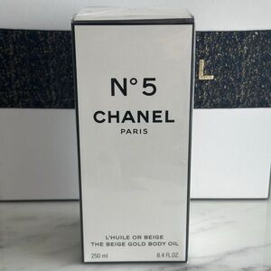Chanel No 5 The Beige Gold Body Oil (250ml) - SEALED